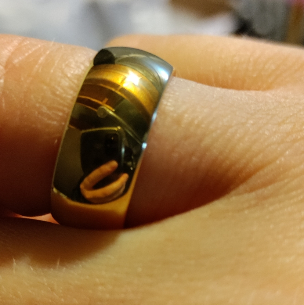 NEW Size 7 Gold Band Ring